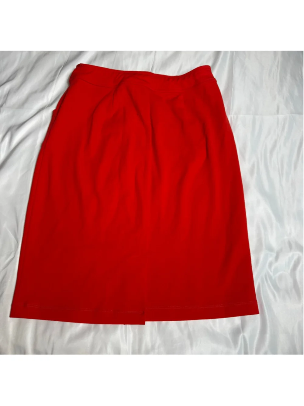 Women's Soho Apparel Ltd. Red A-Line Skirt Size M
